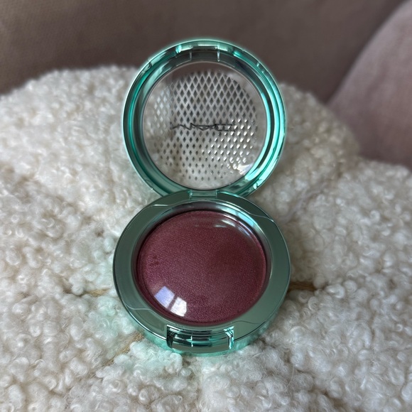 MAC Highlighters+Eye Shadows+Too Faced Mini Palette/Set (6 items,NEW) - Picture 4 of 9